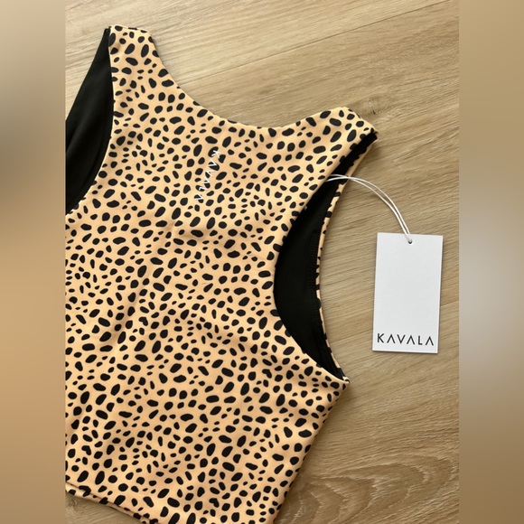 Kavala cheetah crop top - Picture 4 of 5